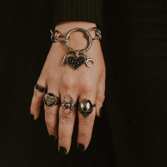 Selene Moon Charm – product image 2