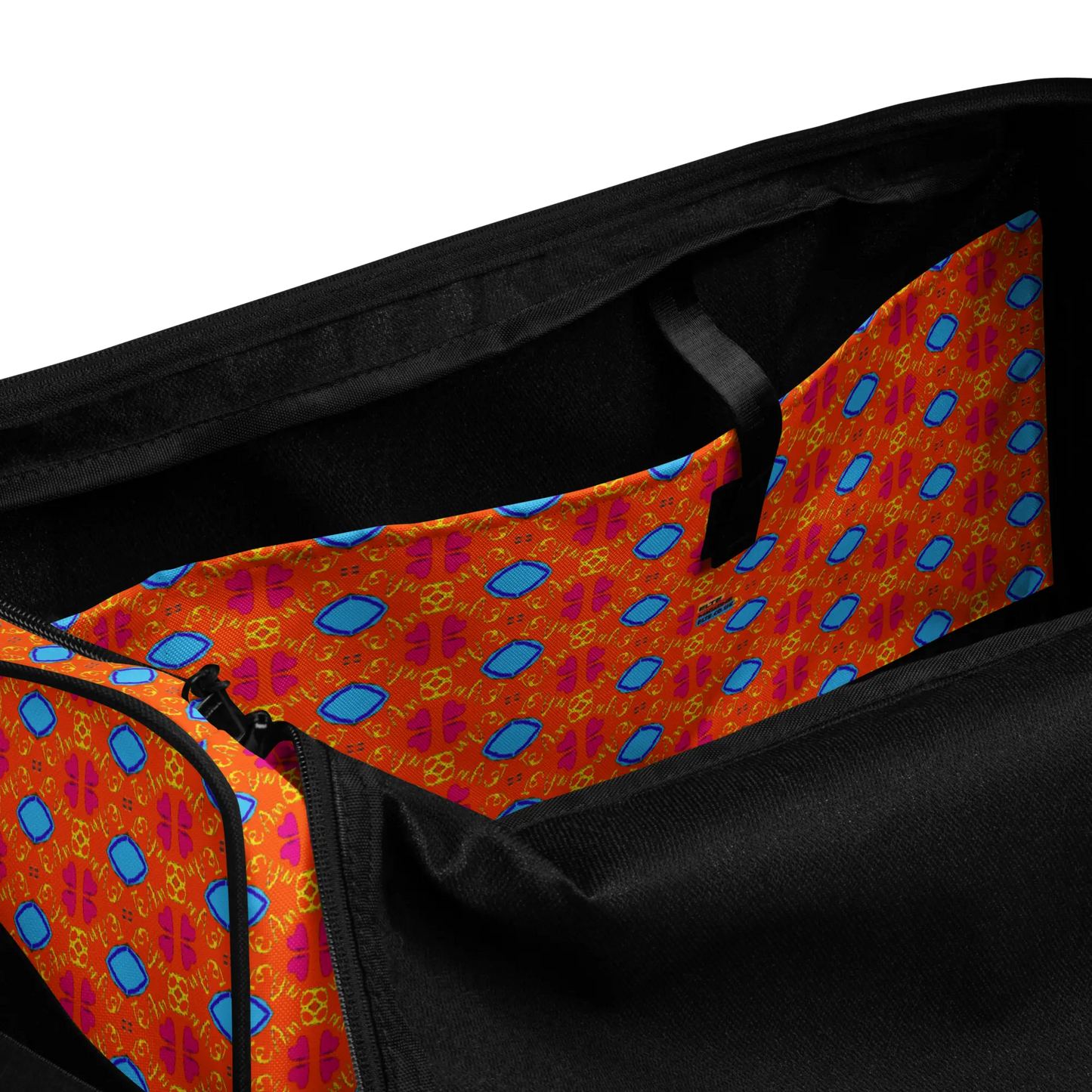 Te Amo Duffle Bag – product image 11