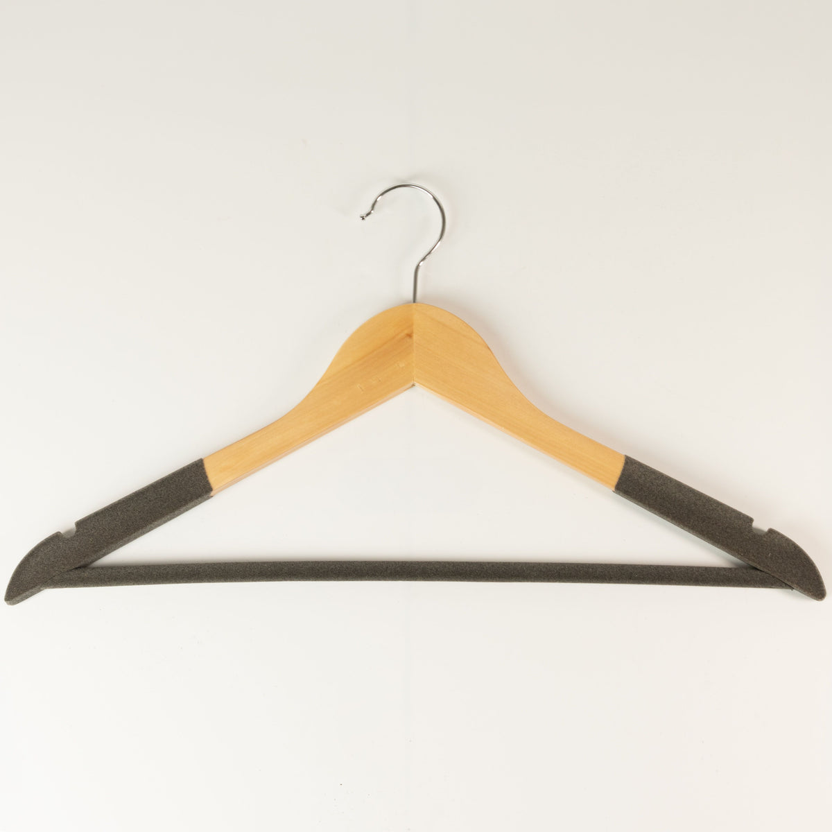 Nomad Sari - Standard Hanger - 44cm – product image 3 of 3