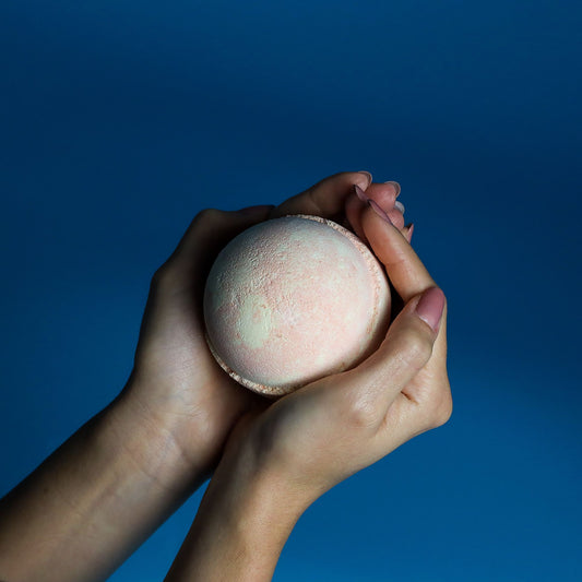 Set of 3 Peach Sangria Bath Bombs – product image 2 of 3