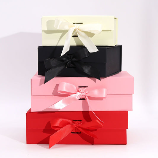 Flat Pack Gift Box - Large (28.2 × 20.2 × 9.2 cm) - Pink – product image 2 of 6