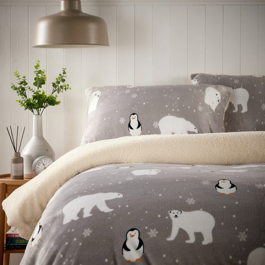 OLIVIA ROCCO Polar Bear And Penguin Teddy Fleece Duvet Set With Reversible Sherpa Fur – product image 2 of 3