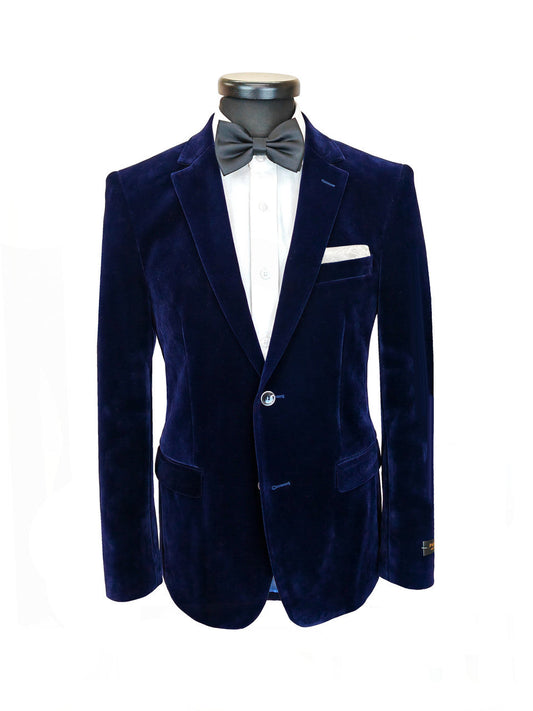 Men's coat and smart-casual style inspiration from Synergy House