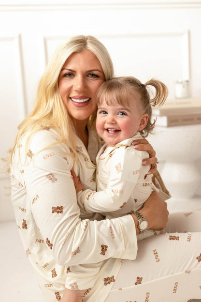 Mini COZY Gummy Bear Pyjamas Set – product image 1 of 10