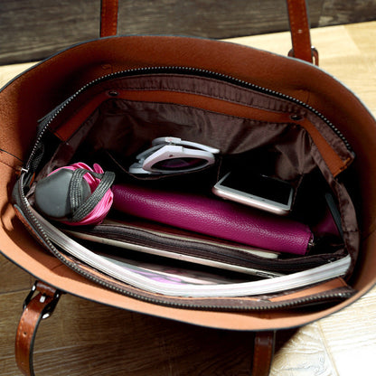 Women's Waxed Leather Shoulder Tote – product image 3
