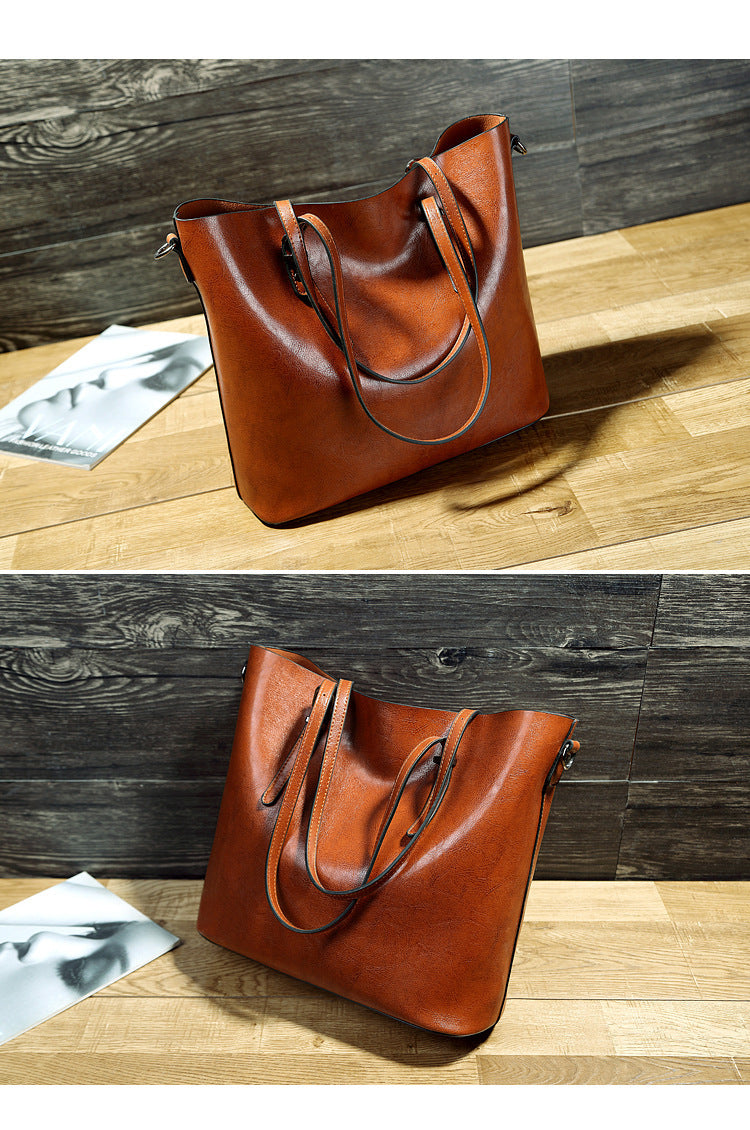 Women's Waxed Leather Shoulder Tote – product image 5