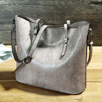 Women's Waxed Leather Shoulder Tote – product image 11
