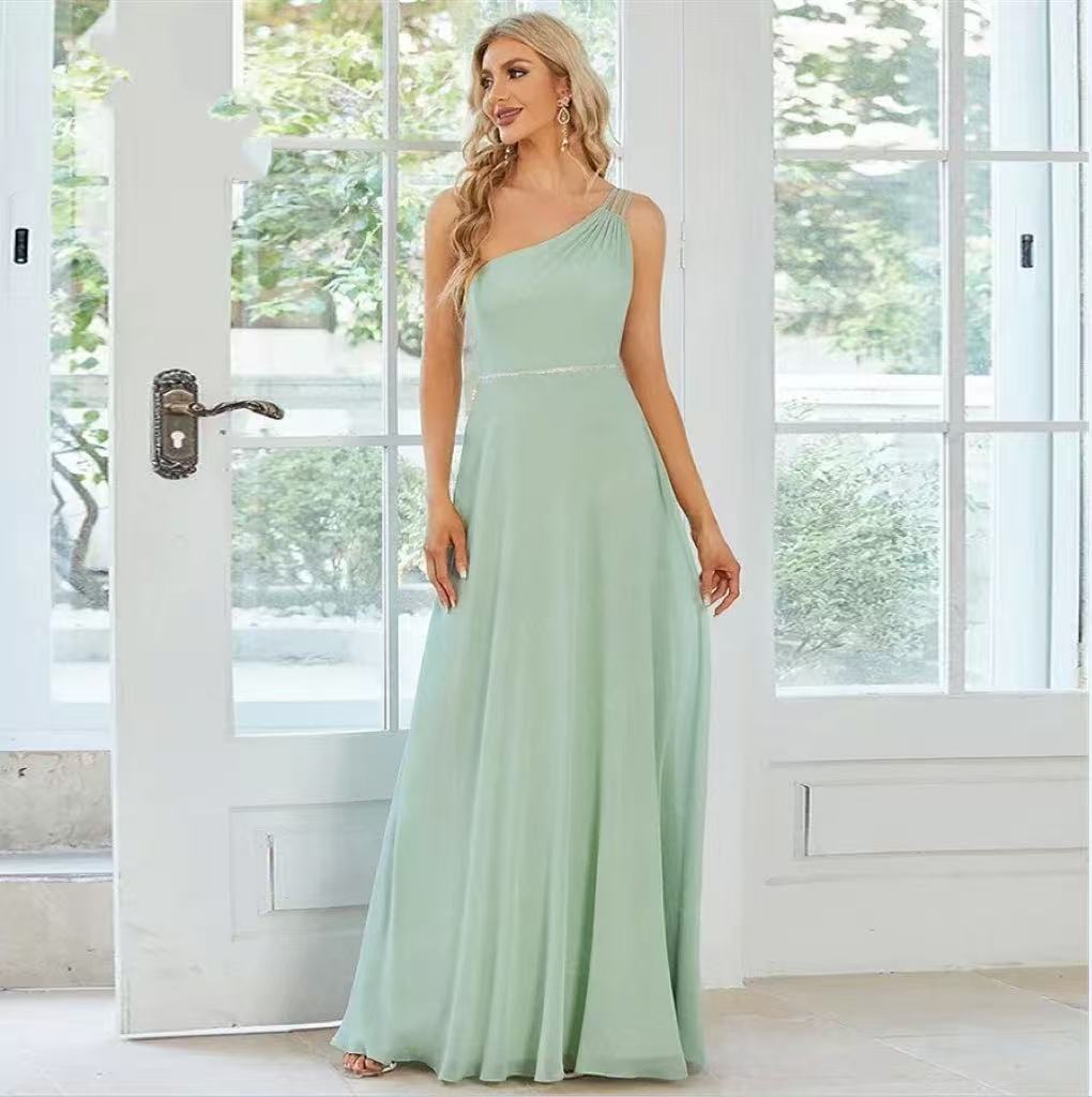 Women's One-Shoulder Slim-Fit Dress – product image 1