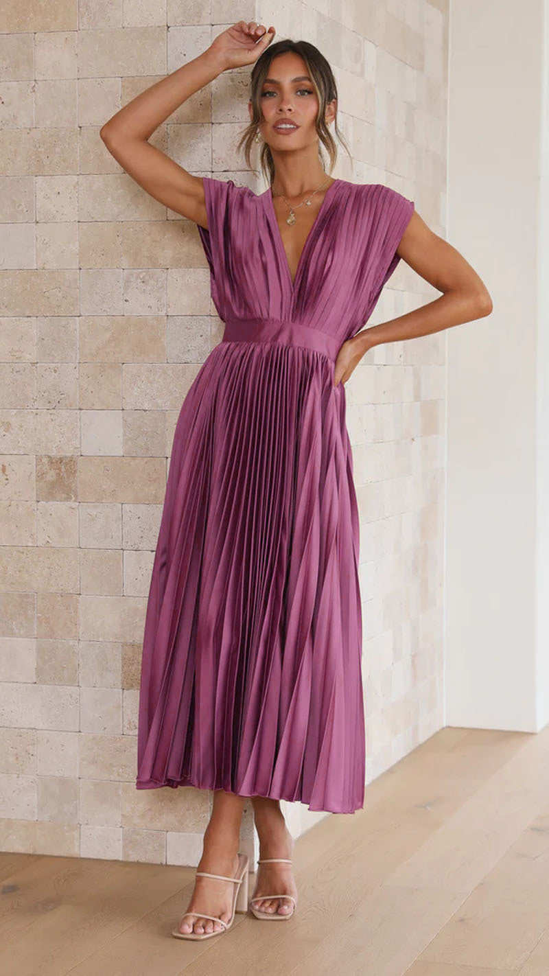 Women's Sleeveless V-Neck Pleated Dress – product image 9