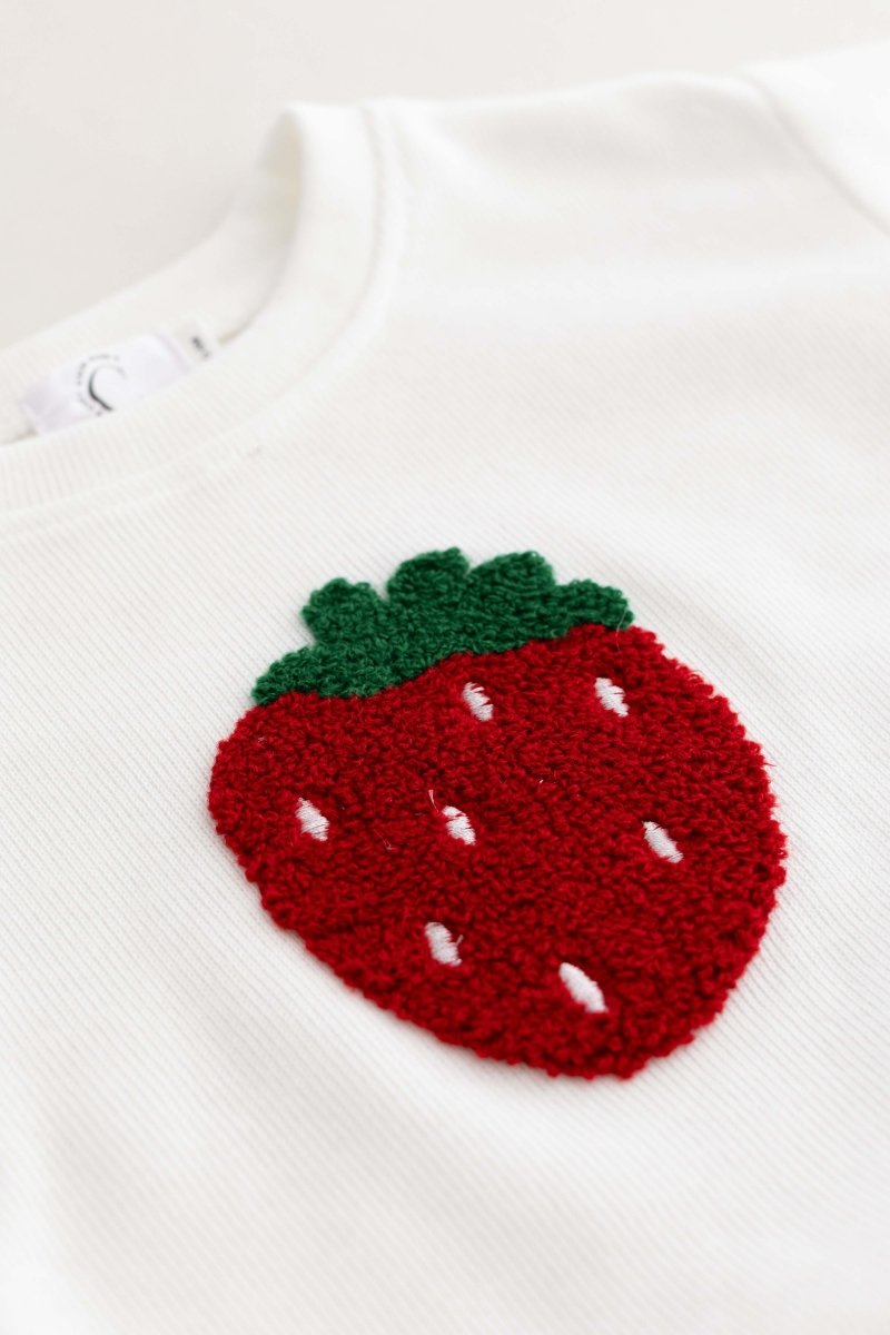 COZY Strawberry | Sweatshirt + Leggings – product image 5 of 10