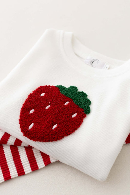 COZY Strawberry | Sweatshirt + Leggings – product image 1 of 10