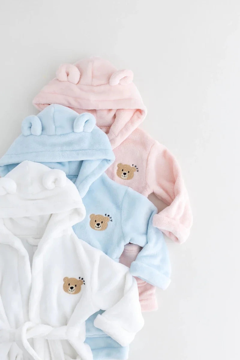 COZY Bear Hooded Dressing Gown Bear Ears - White – product image 3 of 10
