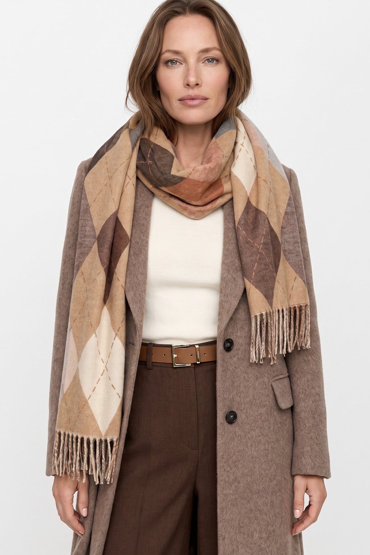 Beige Argyle Pattern Scarf – product image 1 of 2