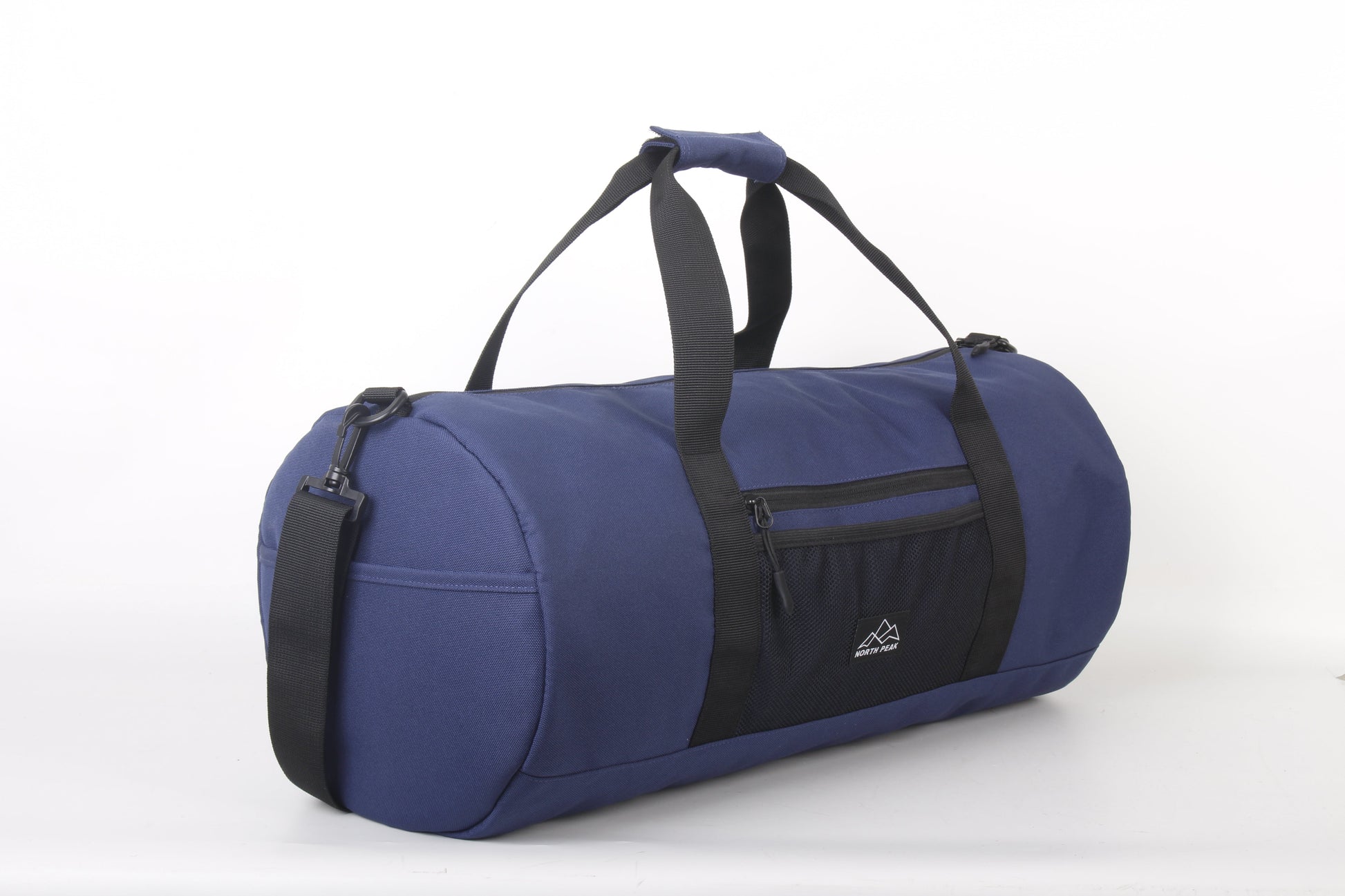 Crest Holdall – product image 9