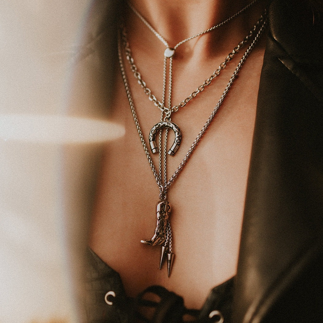 Outlaw Bolo Spike Necklace – product image 3