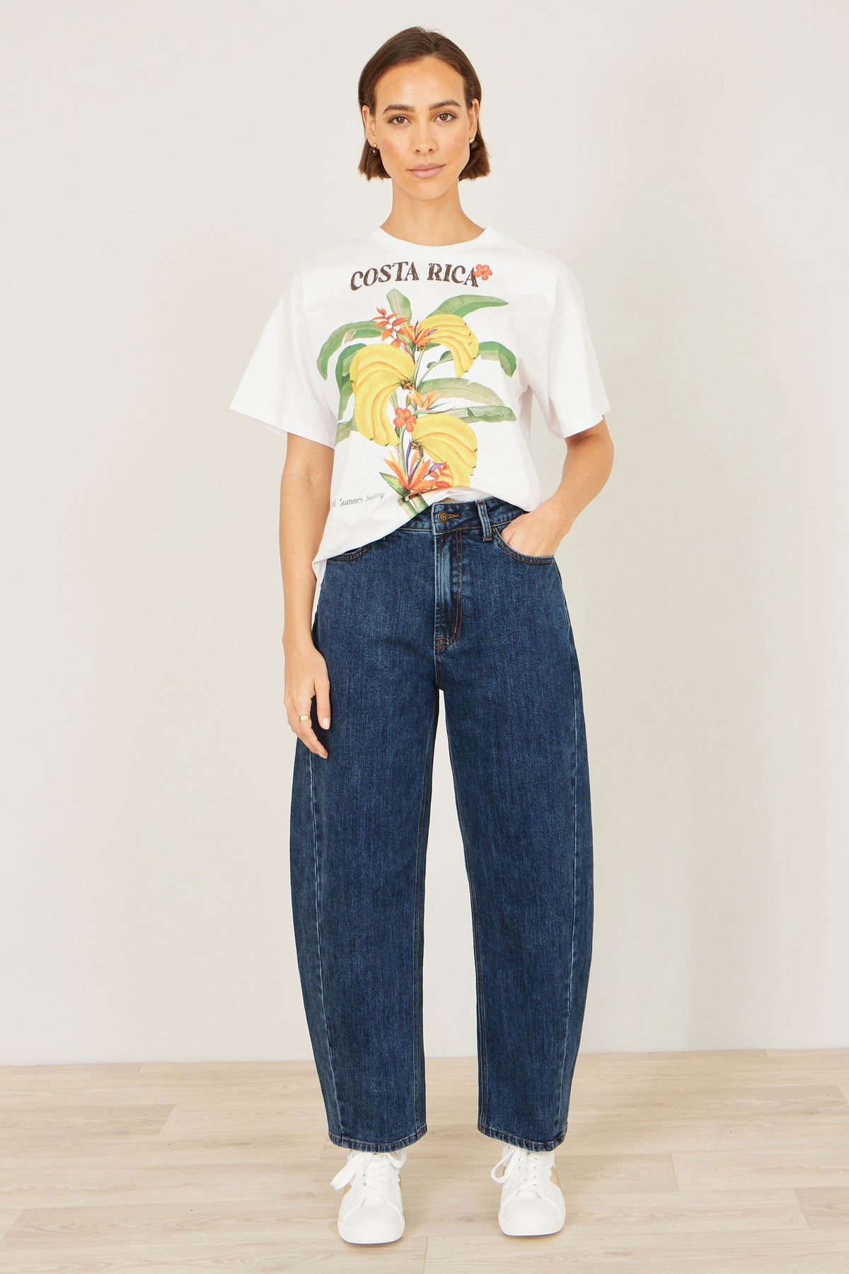Yumi Blue Denim Barrel Relaxed Fit Jeans – product image 3 of 6