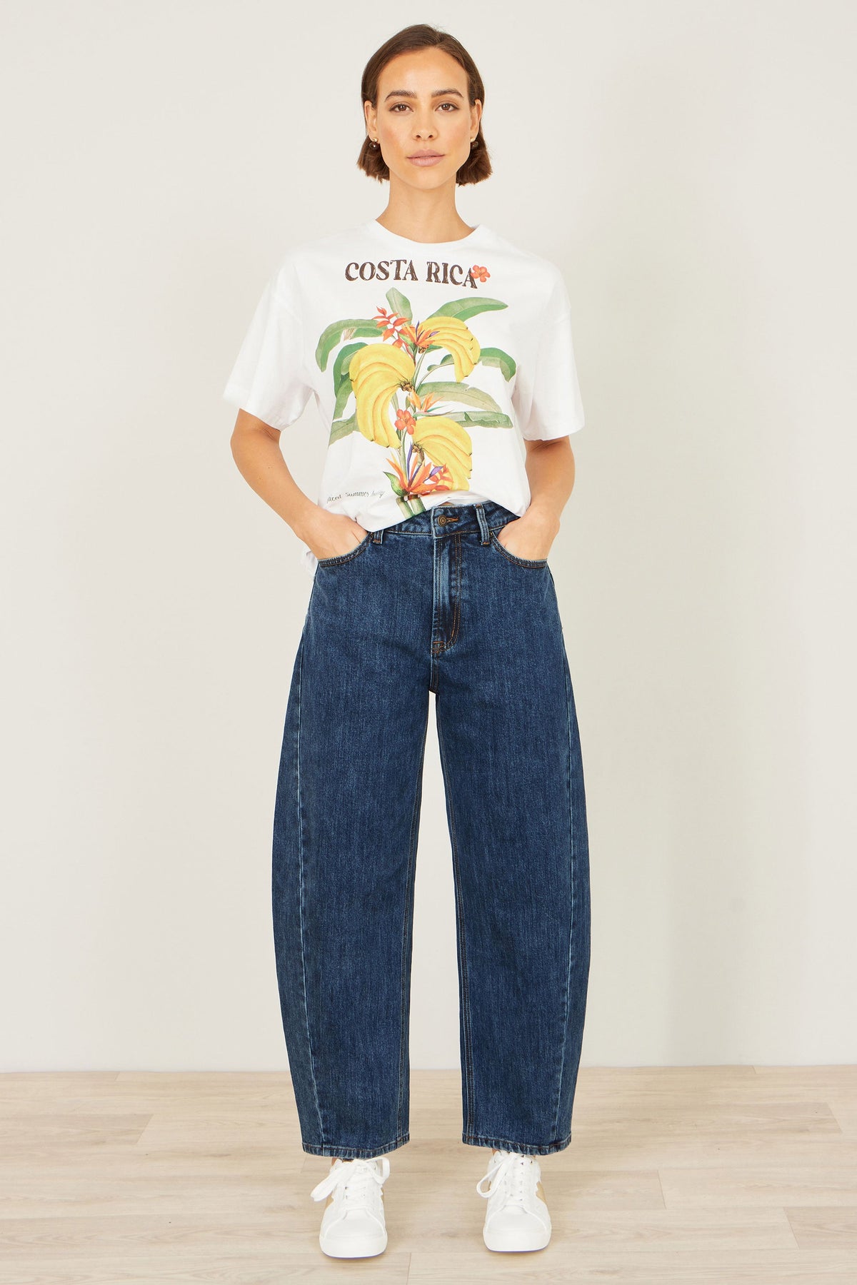 Yumi Blue Denim Barrel Relaxed Fit Jeans – product image 1 of 6