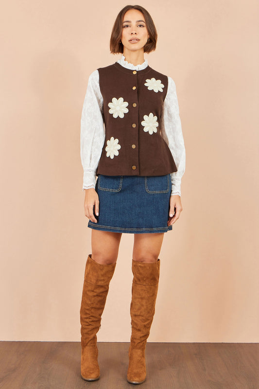 Yumi Brown Flower Applique Knit Waistcoat – product image 2 of 5