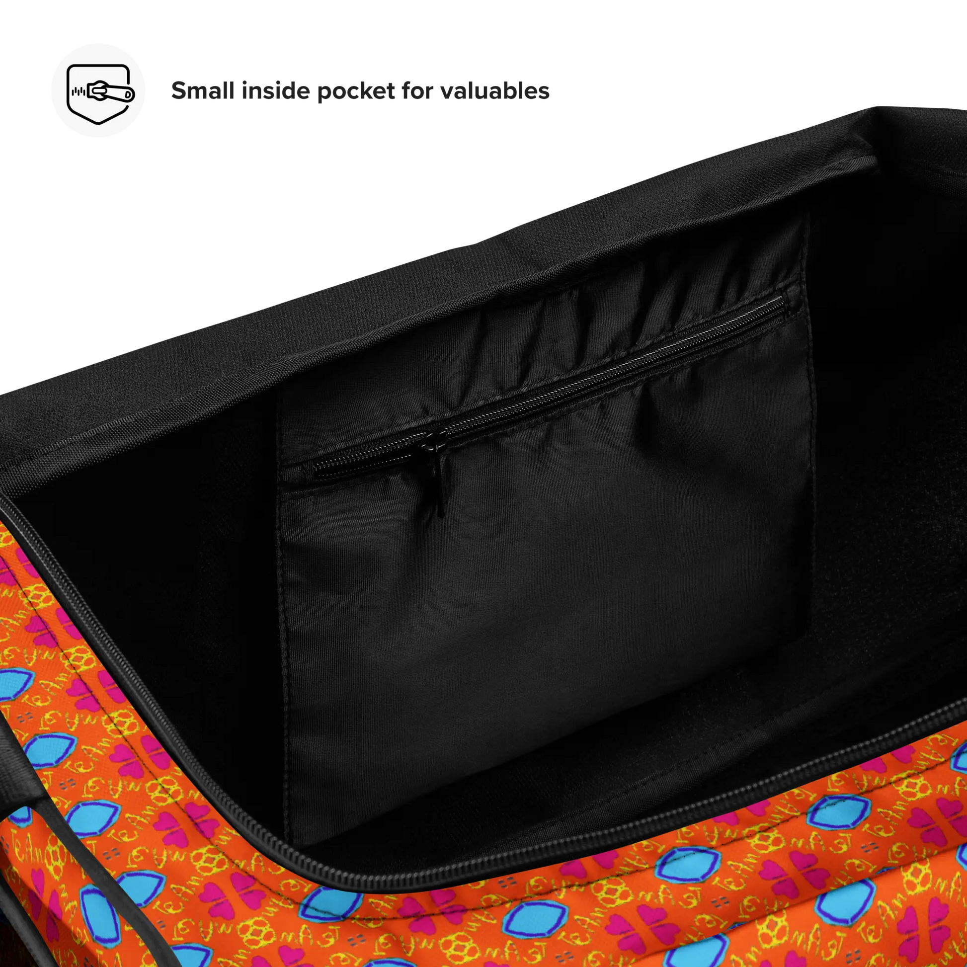 Te Amo Duffle Bag – product image 7