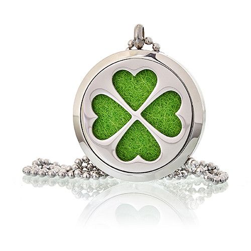 Aromatherapy Diffuser Necklace - Four Leaf Clover 30mm – product image 3 of 5