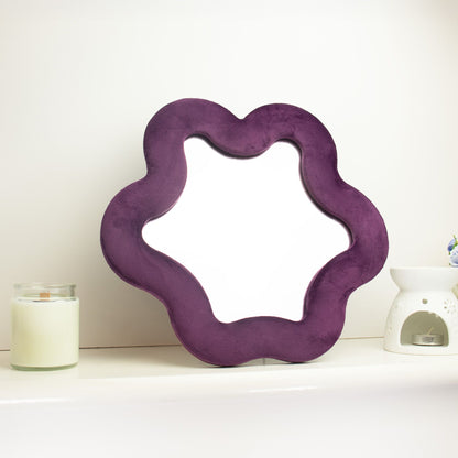 Soft Squiggly Mirror – Star – Mauve (33x31x2.3cm) – product image 2 of 6
