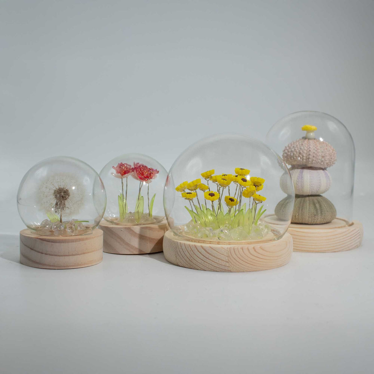 Floral Glow Garden Dome - 20 Multi Tulips - LED USB – product image 1 of 7