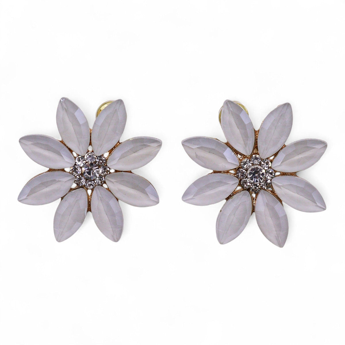 Pearl - Vintage Glass - Flowers - Earrings – product image 5 of 7