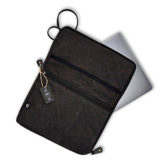 Stonewash Large Laptop Pouch - Charcoal – product image 1 of 3