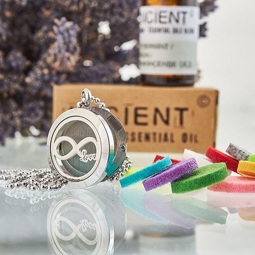 Aromatherapy Diffuser Necklace - Infinity Love 25mm – product image 3 of 5