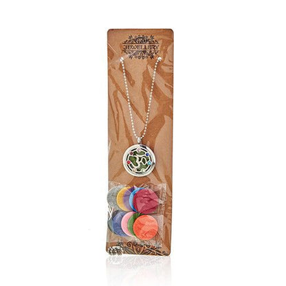Aromatherapy Jewellery Necklace - OM Chakra - 30mm – product image 6 of 6