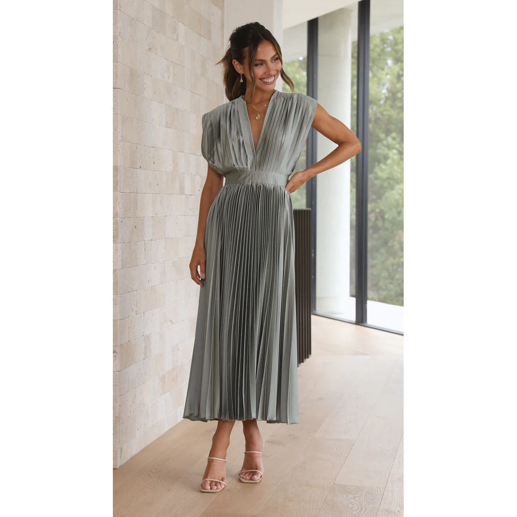 Women's Sleeveless V-Neck Pleated Dress – product image 8