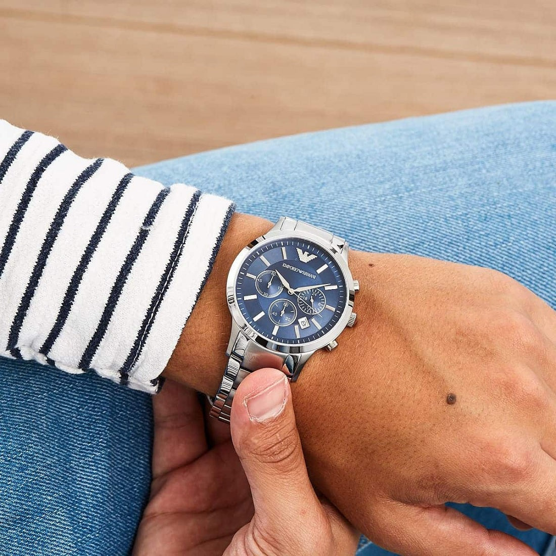 Emporio Armani AR2448 Renato Men's Silver & Blue Watch – product image 5 of 7