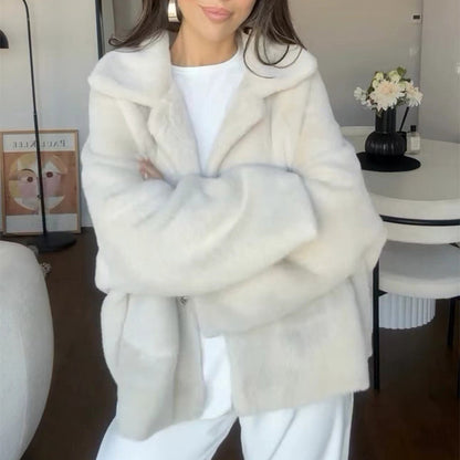 Loose Lapel Single Breasted Furry Coat Winter Fashion Fleece Long Sleeve Jacket Plush Short Top For Woman - product image 2 of 6