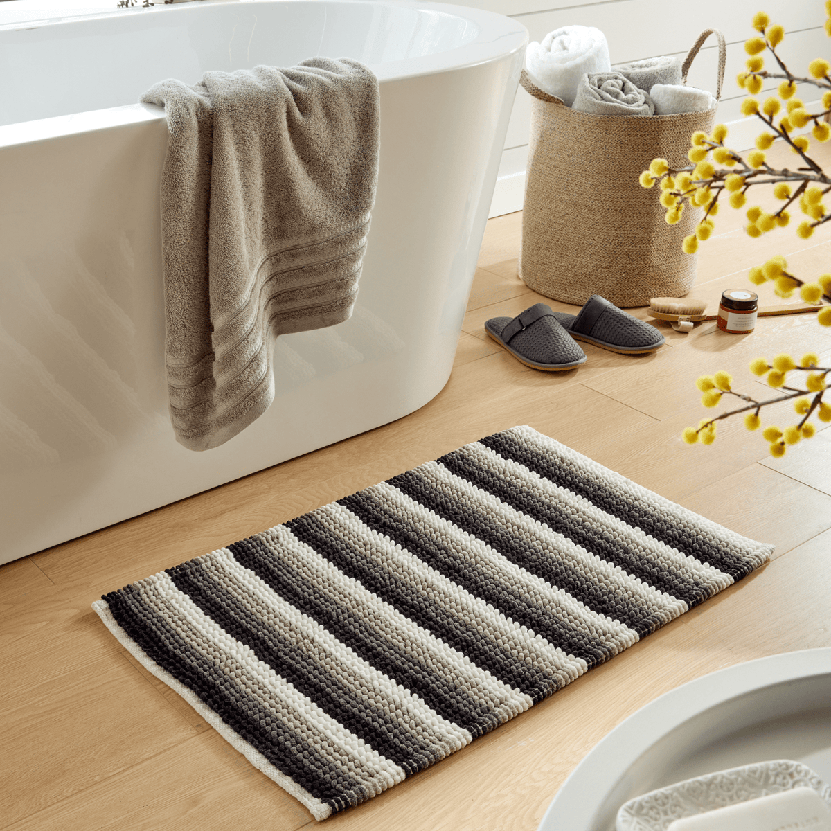 OLIVIA ROCCO Padstow Stripe Bathmat 50 x 80 cm Quick-Drying Anti-Slip Absorbent Durable – product image 8 of 10