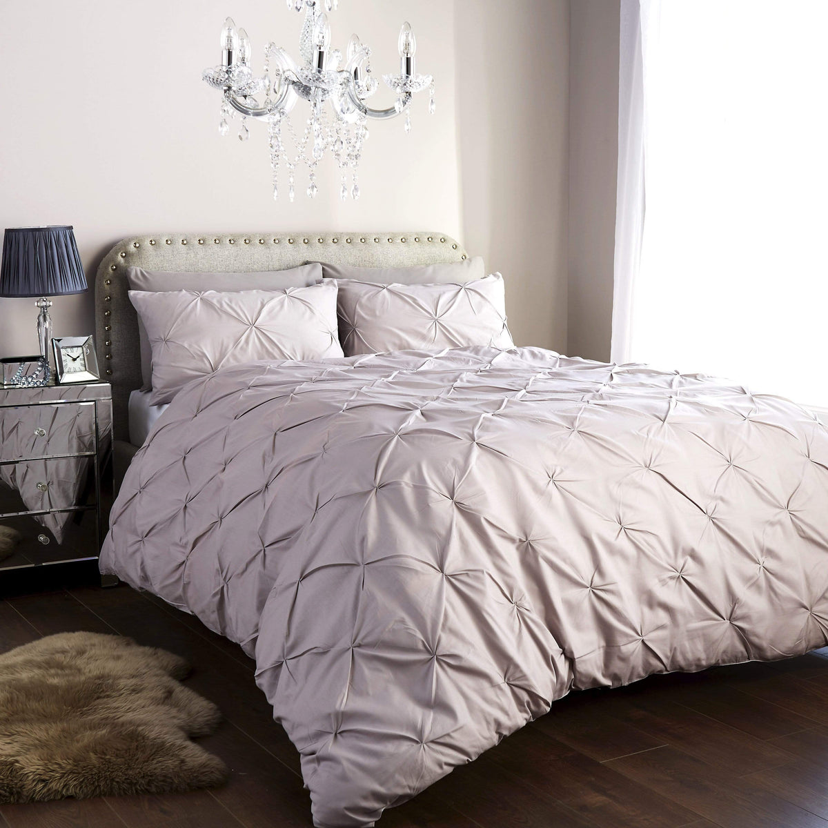 OLIVIA ROCCO Pintuck Duvet Cover Set Cotton Rich Handmade Pinch Pleats OEKO TEX Certified – product image 3 of 5