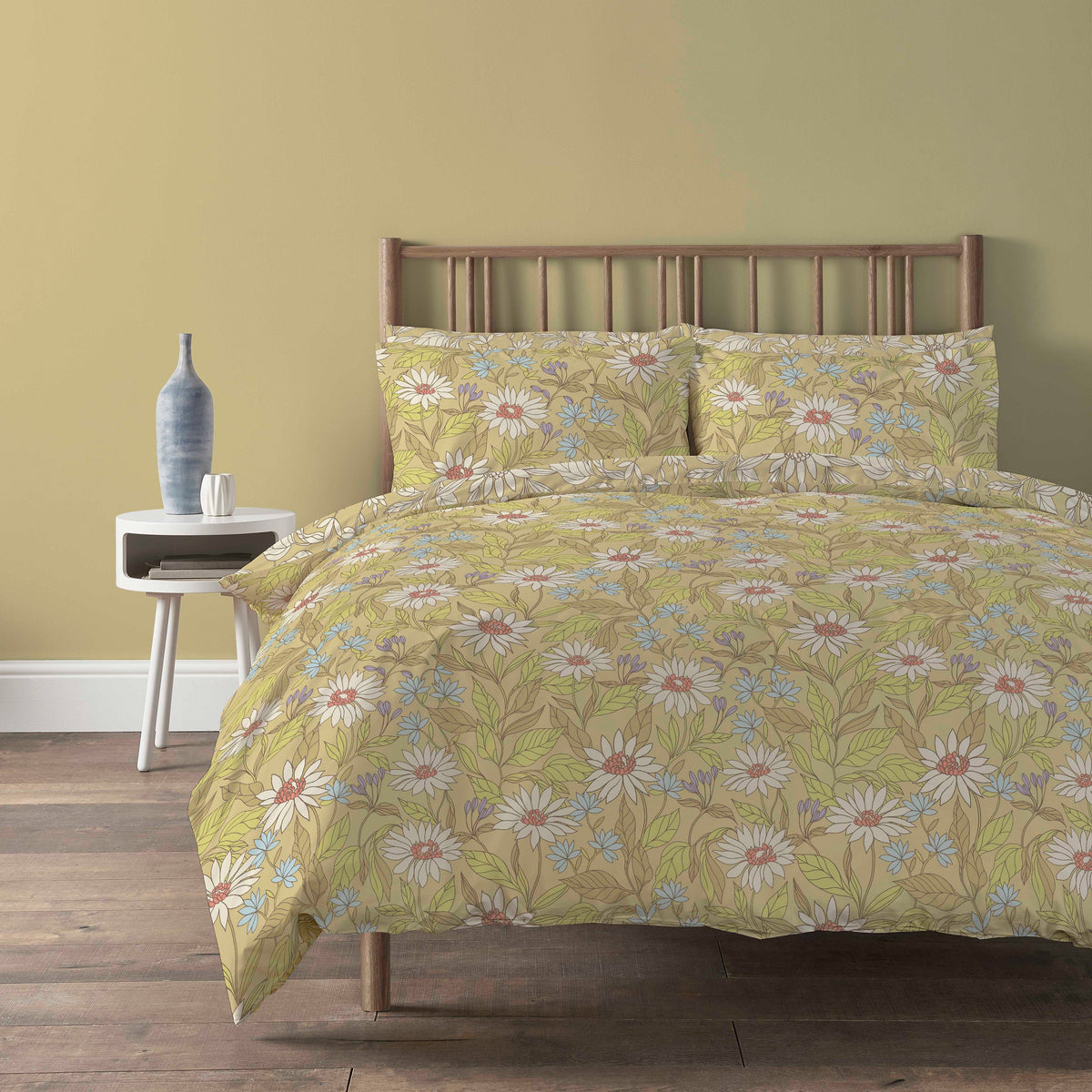 OLIVIA ROCCO Elinor Duvet Cover Set Ochre Floral Printed Bedding With Pillow Cases – product image 1 of 1