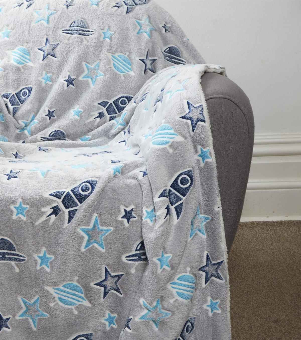 OLIVIA ROCCO Outer Space Glow In The Dark Teddy Fleece Duvet Set For Children for Easy-Care Everyday Luxury – product image 7 of 9