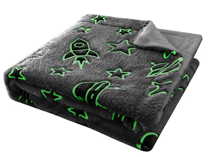 OLIVIA ROCCO Outer Space Glow In The Dark Teddy Fleece Duvet Set For Children for Easy-Care Everyday Luxury – product image 4 of 9