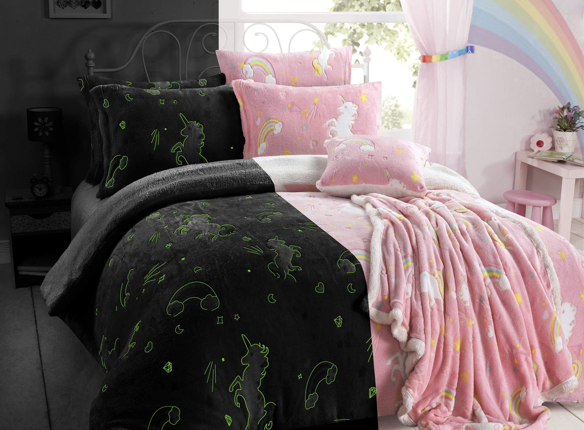 OLIVIA ROCCO Rainbow Unicorn Glow In The Dark Teddy Fleece Duvet Set For Kids Super Soft – product image 1 of 10