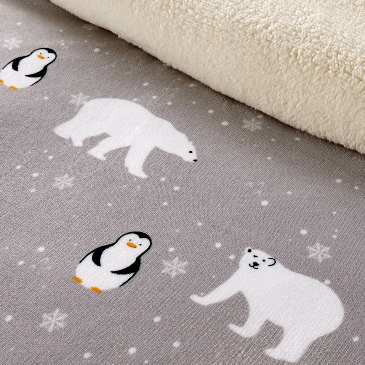 OLIVIA ROCCO Polar Bear And Penguin Teddy Fleece Duvet Set With Reversible Sherpa Fur – product image 3 of 3
