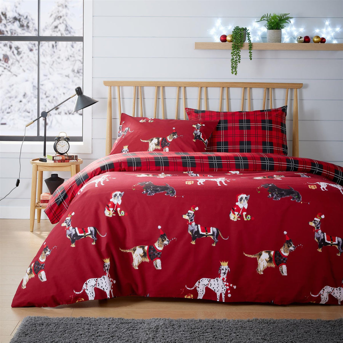 OLIVIA ROCCO Reversible Christmas Dogs Pattern Duvet Cover Set Cotton Rich OEKO TEX – product image 1 of 4
