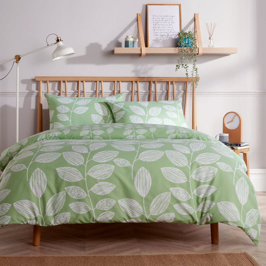 OLIVIA ROCCO Leaf Print Reversible Cotton Rich Duvet Cover Set With Pillowcases Black Bedroom Refresh Easy-Care Comfort – product image 1 of 7