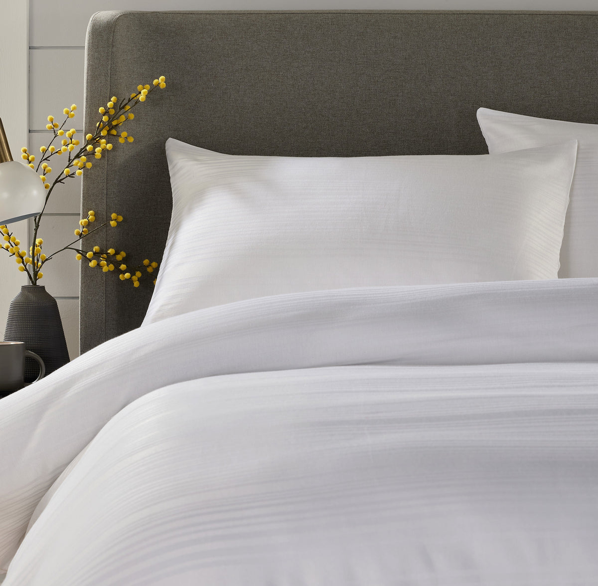 OLIVIA ROCCO Stripe Jacquard Reversible Cotton Blend Duvet Cover Set With Pillowcases – product image 2 of 10