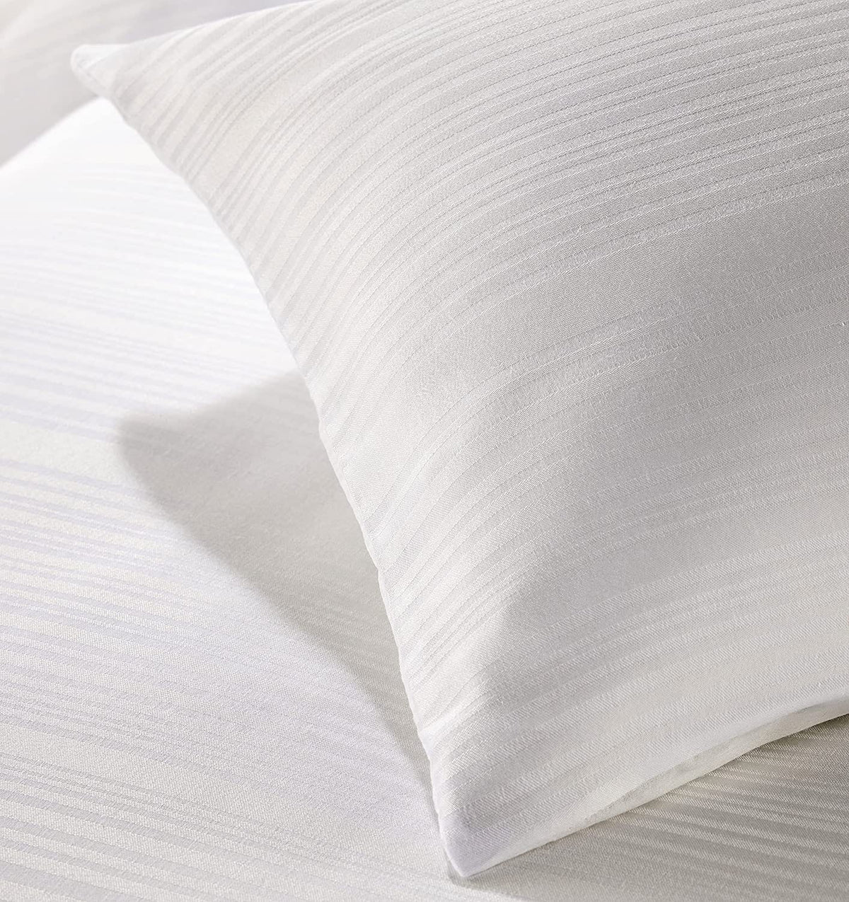 OLIVIA ROCCO Stripe Jacquard Reversible Cotton Blend Duvet Cover Set With Pillowcases – product image 4 of 10