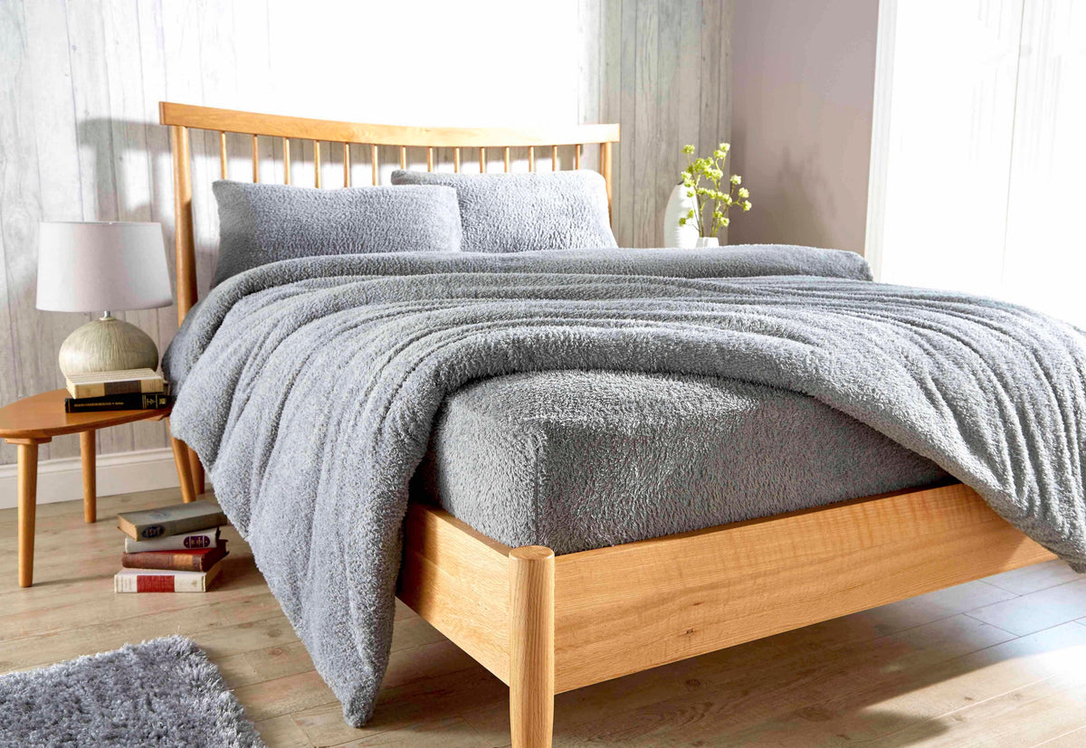 OLIVIA ROCCO Teddy Fleece Extra Deep Fitted Sheet Plush Soft Winter Bedding Snug Elastic – product image 3 of 10