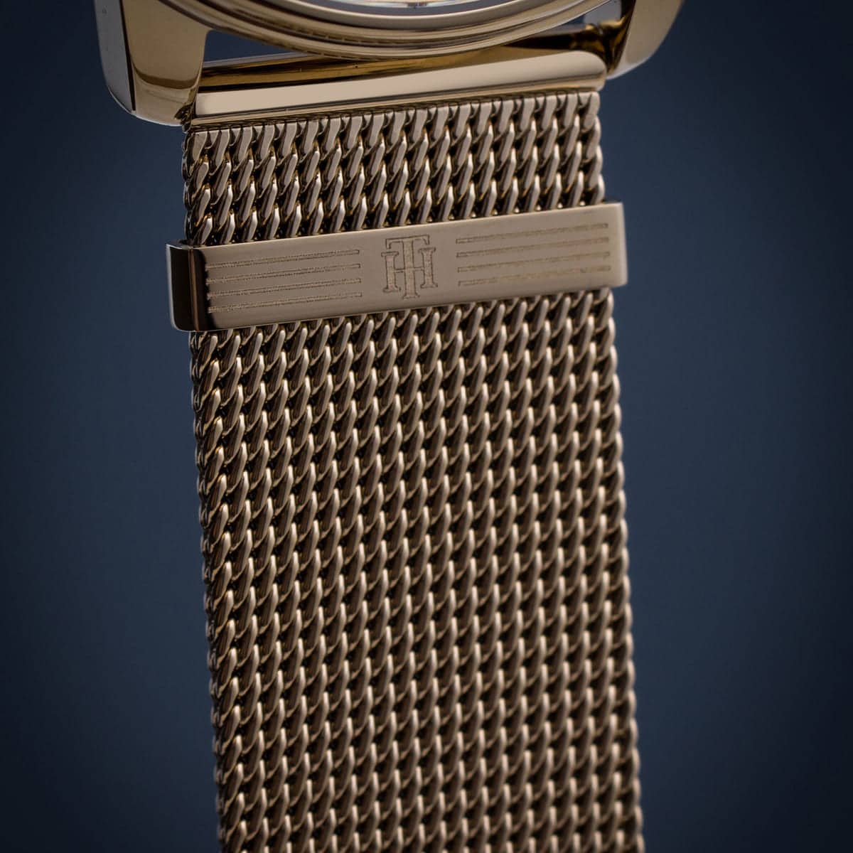 Tommy Hilfiger 1782302 Blake Women's Gold Mesh Watch – product image 6 of 9